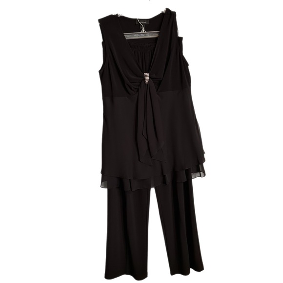 R&M Richards 2-Piece Set - Picture 1 of 16